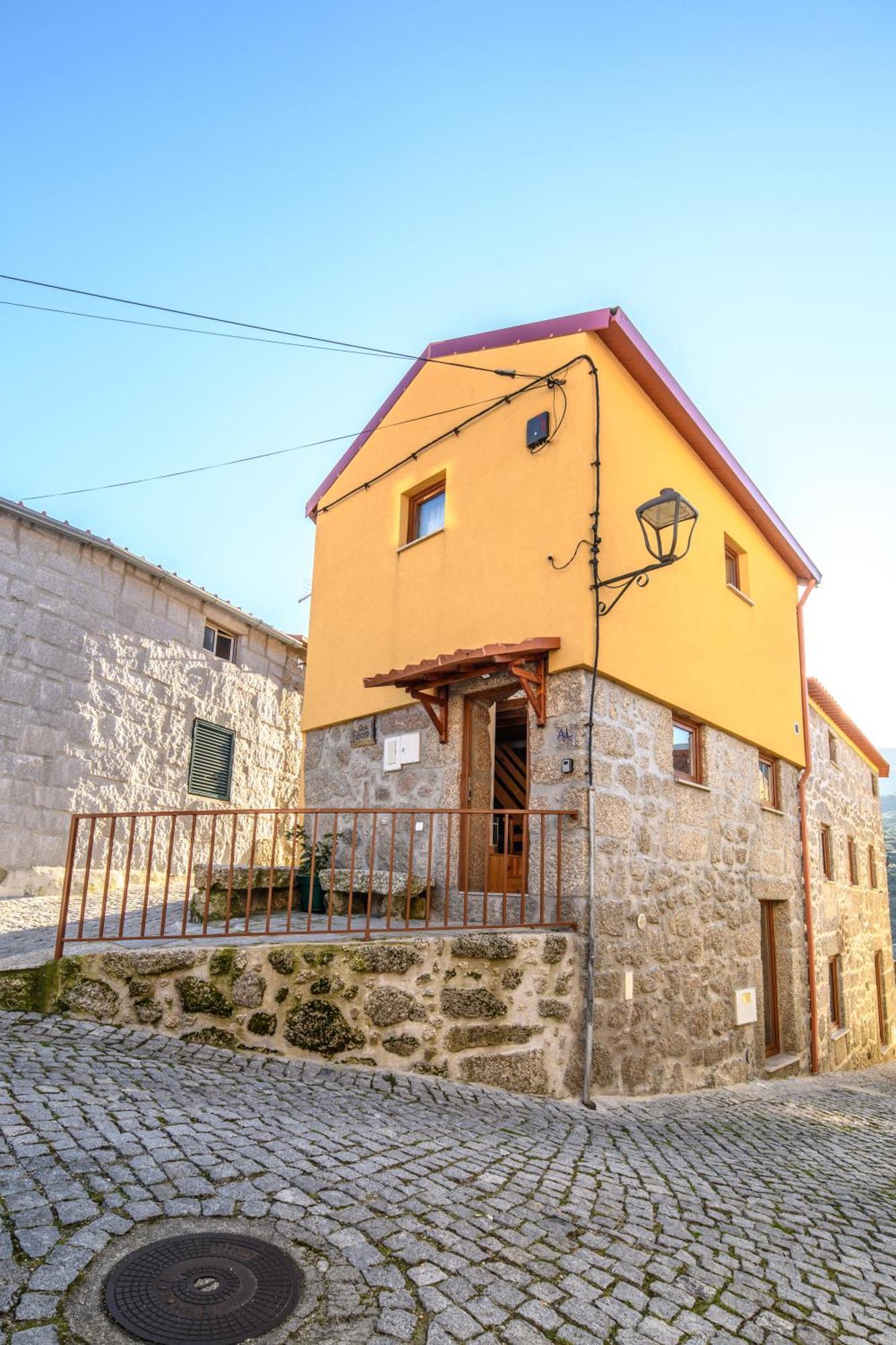 Casa Ribeiro Villa Sabugueiro  Exterior photo